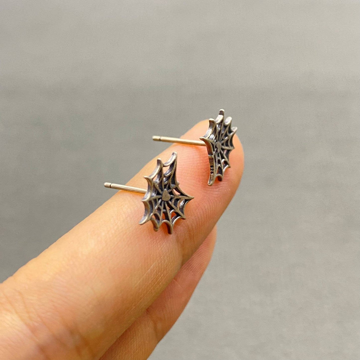 S925 Sterling Silver Spider Web Ear Studs - GT